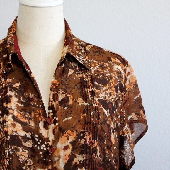 Sag Harbor Pintuck Pleated Lightweight Blouse Button Front Size 18 - Picture 2 of 7